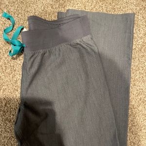 Figs Scrub pant gray size small